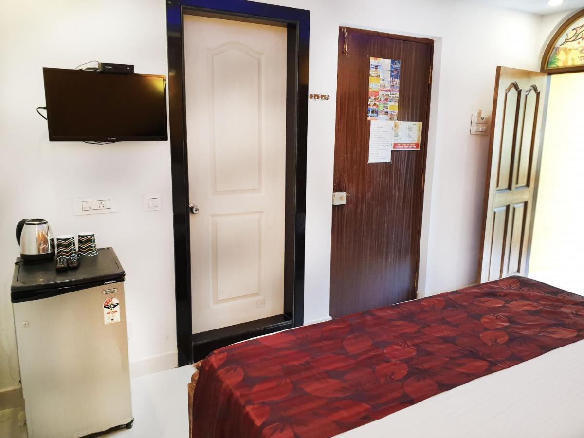 Hotel Casa Salvador à Calangute Extérieur photo