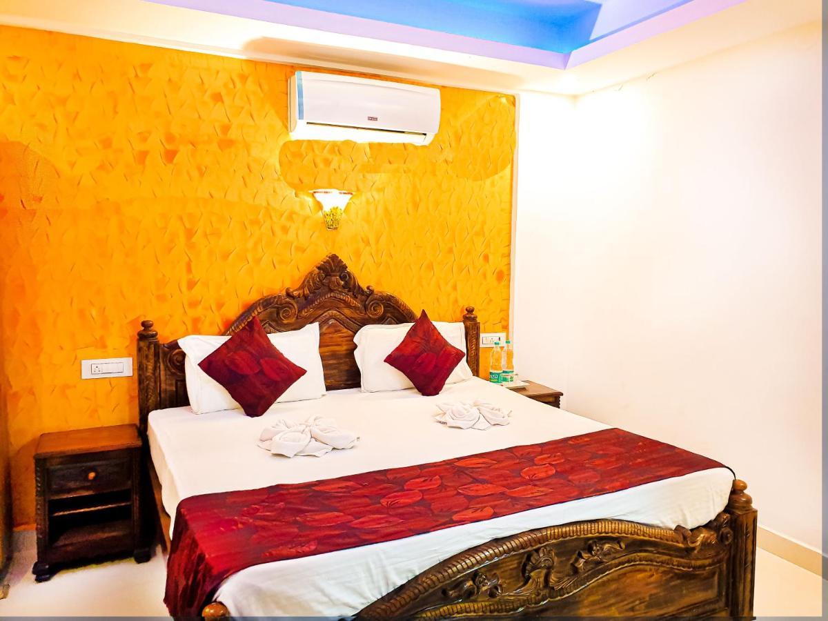 Hotel Casa Salvador à Calangute Extérieur photo